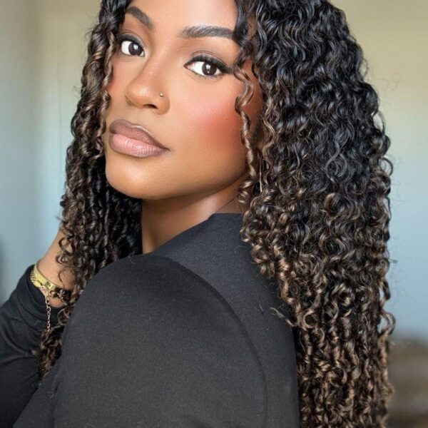 Lumivive Bye-Bye Knots™ 7x5 Lace Black to Chestnut Brown Ombre Curly Wig With Defined Finger Coil Ends Drawstring Wig